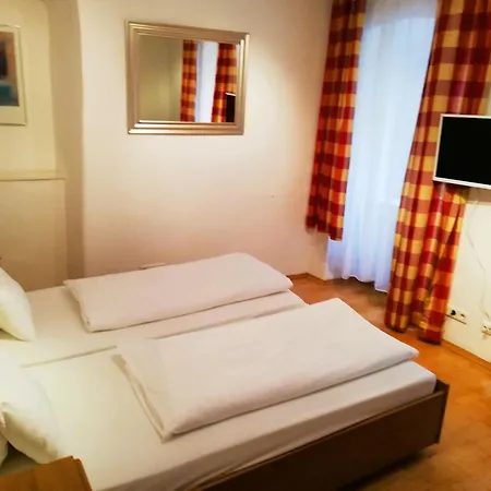 Living Instein Apartment Krems an der Donau Exterior photo