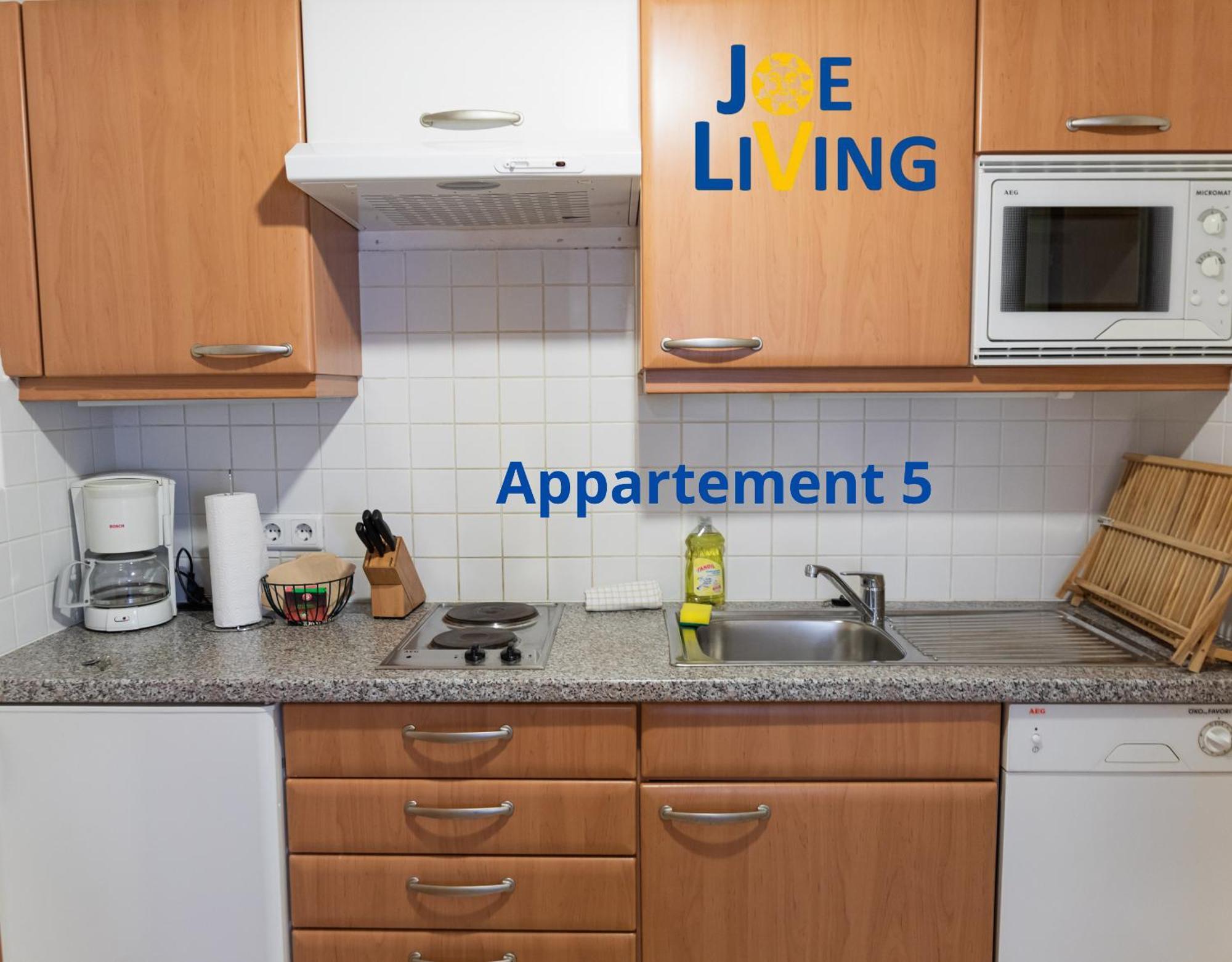 Apartment Living Instein